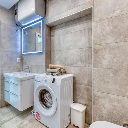 Sunny View Apartman *